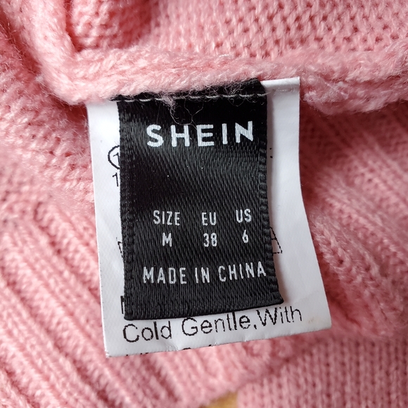Shein Cropped Strawberry Cardigan - Picture 4 of 6